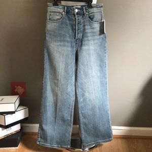 NWT Free People Washed Out Indigo Ladies Jeans 27